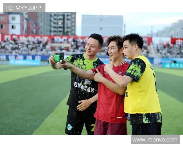 拥有肚腩却依然闪耀绿茵场的足球明星们揭秘